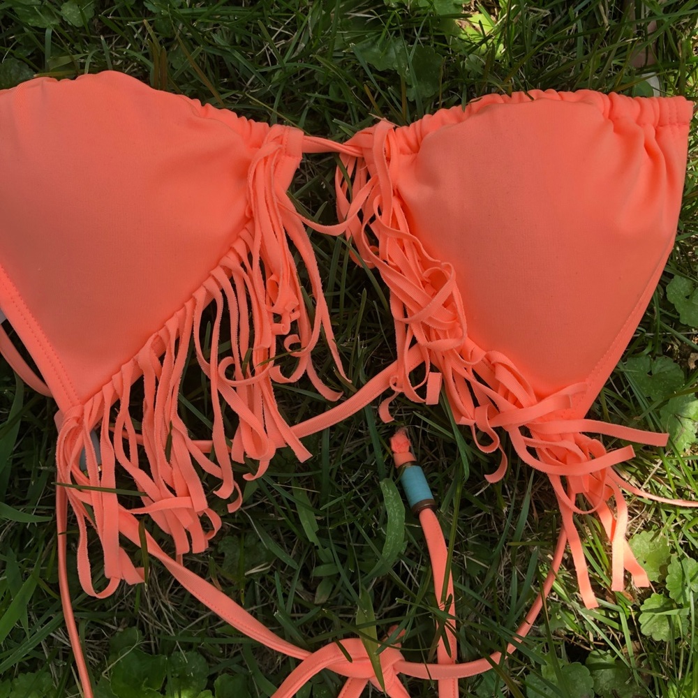Coral baking top